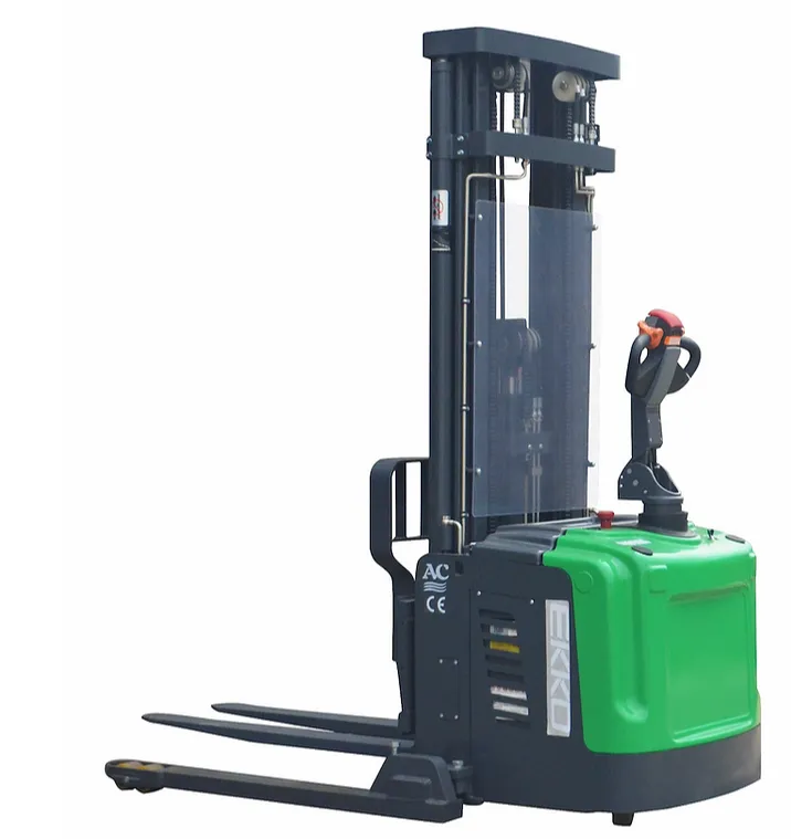 deluxe lithium straddle stacker